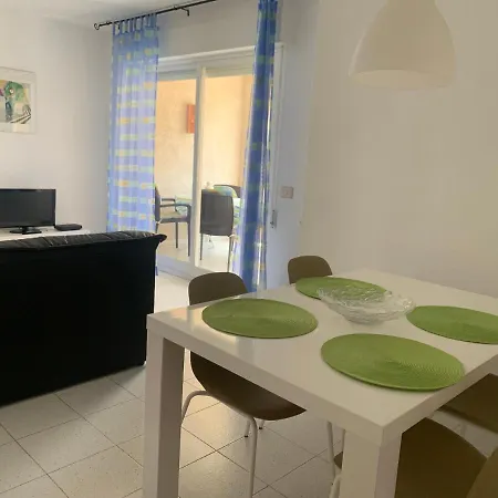 Piso Vacacional Con Piscina En * Benicàssim