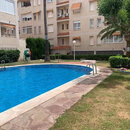 Piso Vacacional Con Piscina En דירה *